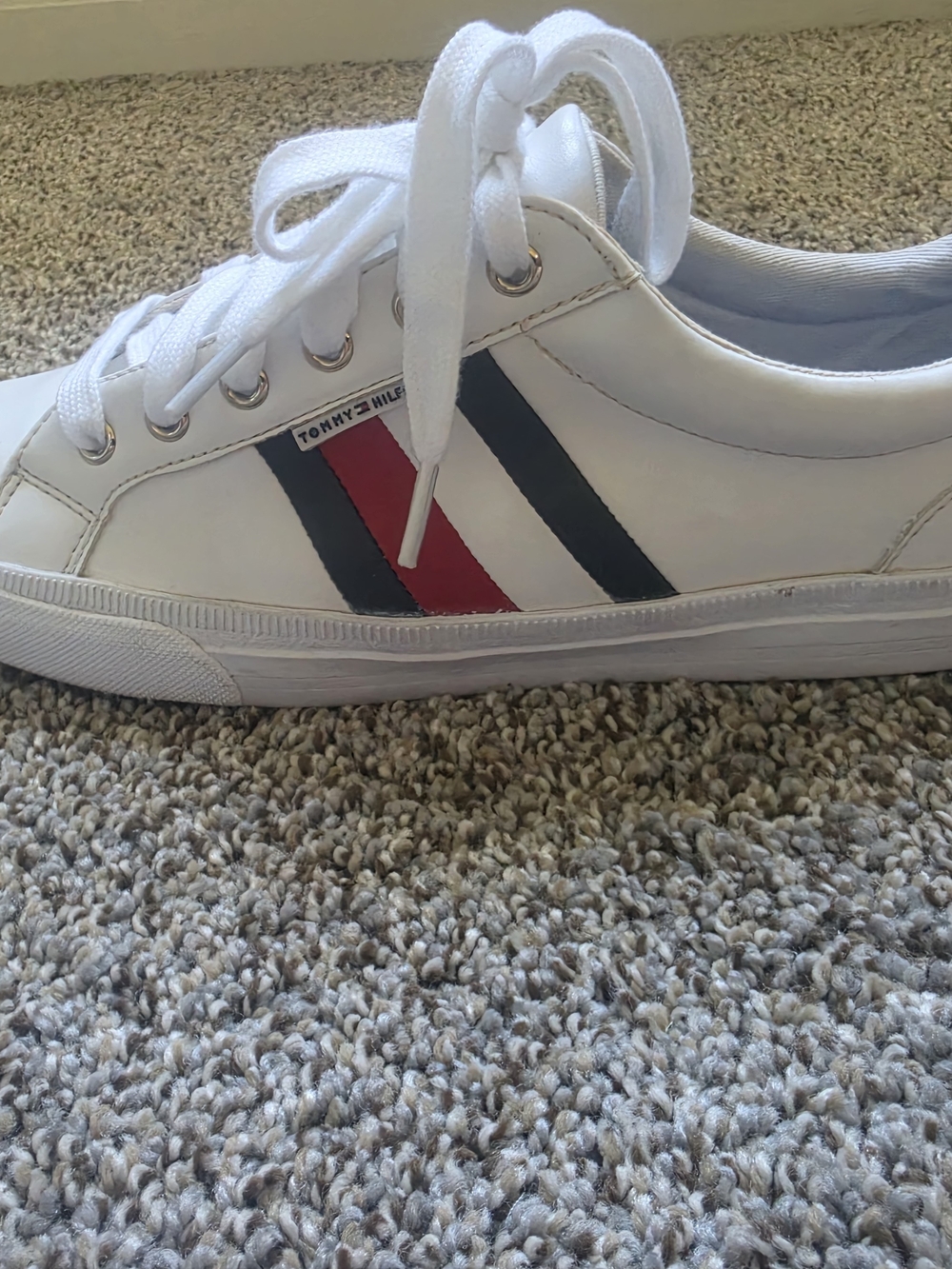 Tommy Hilfiger White Sneakers with Red & Navy Stripe Accents